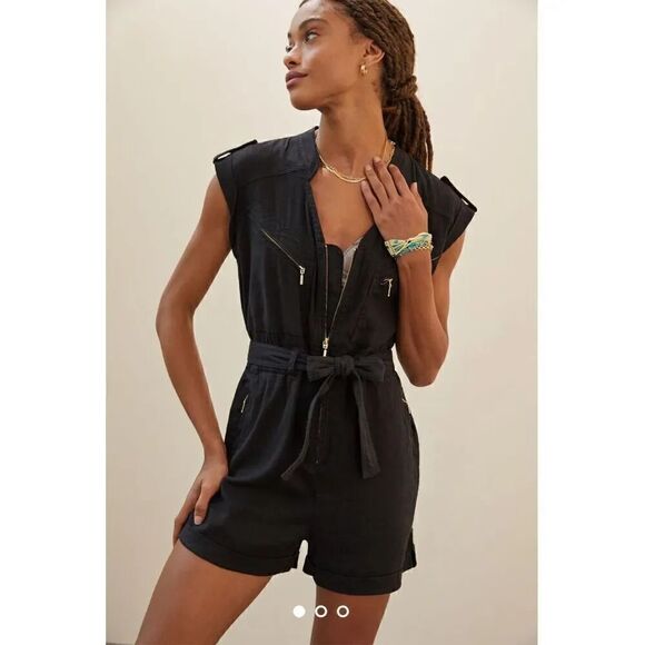 Anthropologie Breezy Utility Romper Black Size XS - Picture 1 of 7